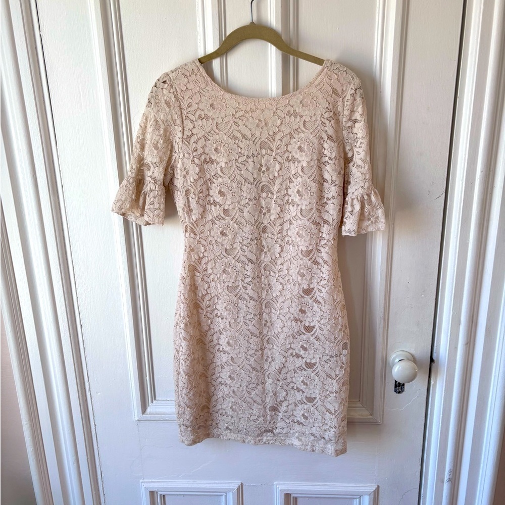 Tulle Women’s Cream Fully Lined Zip Back Short Sleeve Lace Dress Size XS